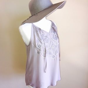 Classic looking summer tank